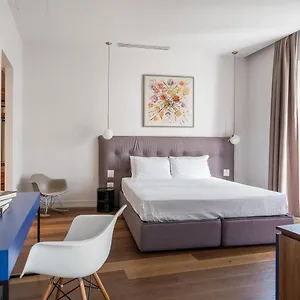 Numa Florence